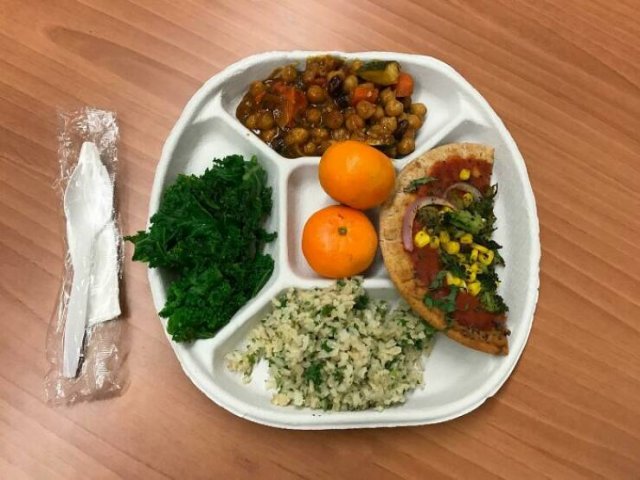 School Lunches In Different Countries (50 pics) School Lunches In Different Countries (50 pics)