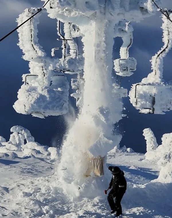 Canadian Winter Photos (48 pics) Canadian Winter Photos (48 pics)