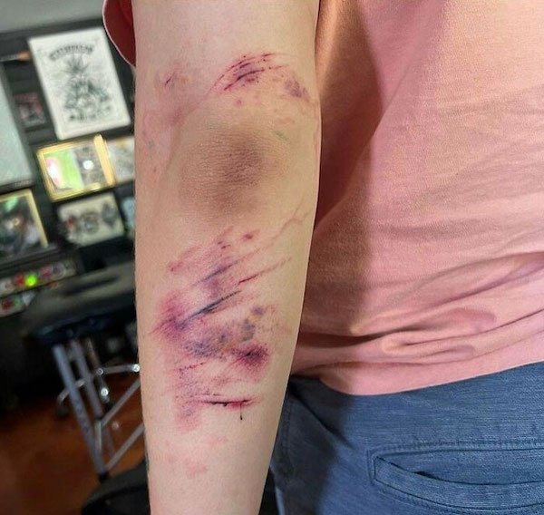 Cool Tattoos (27 pics)