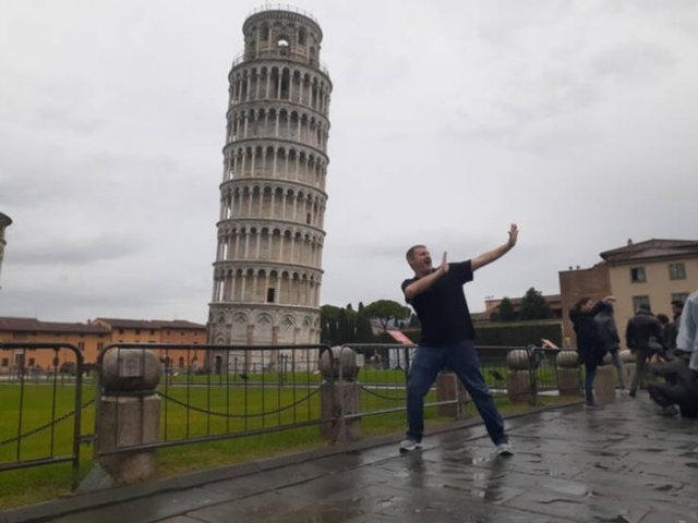 Funny People (18 pics)