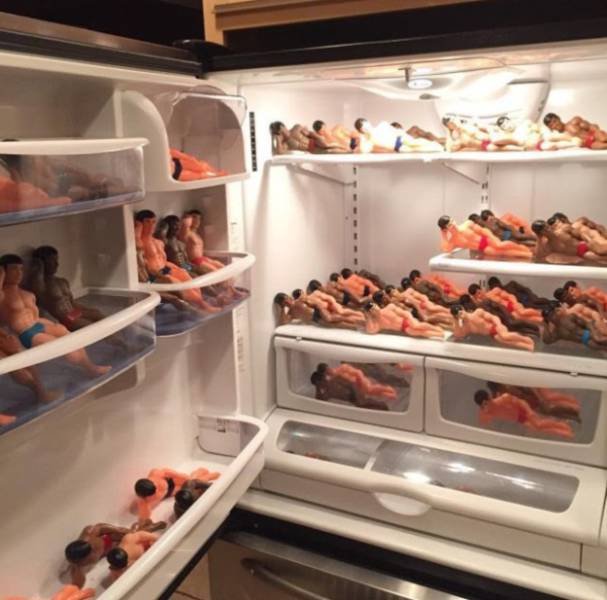 What Is Going On Here? (41 pics)