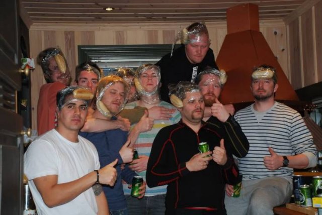 What Is Going On Here? (52 pics)