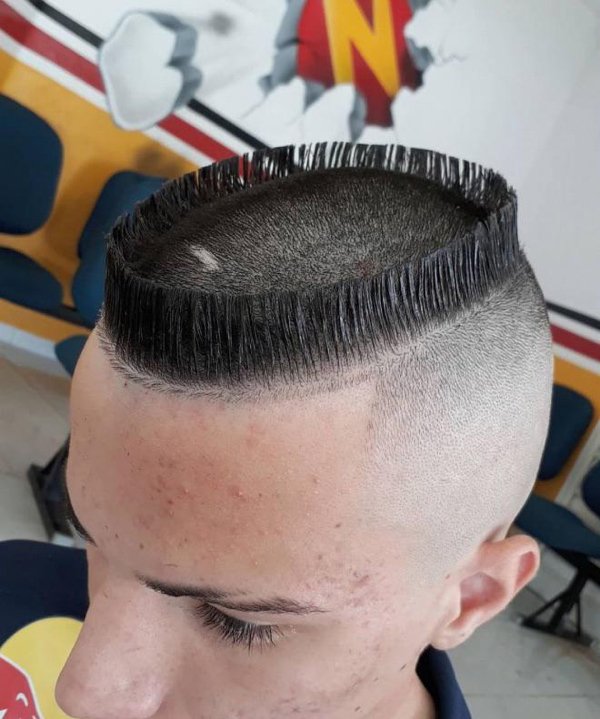 Terrible Haircuts (28 pics)