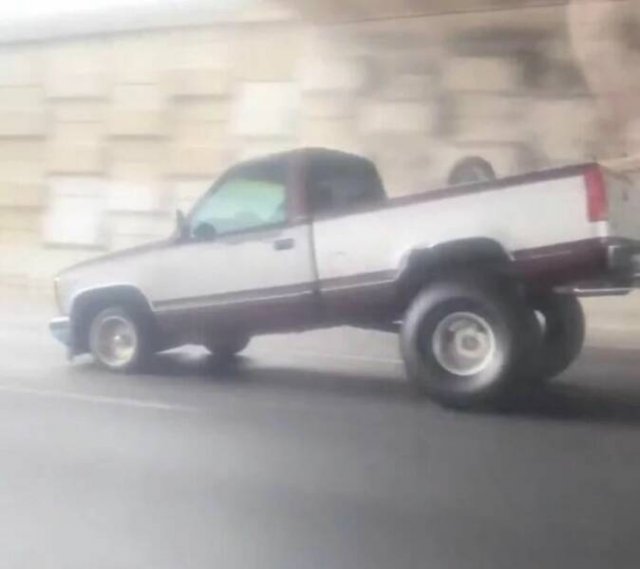 Crazy Cars (33 pics)