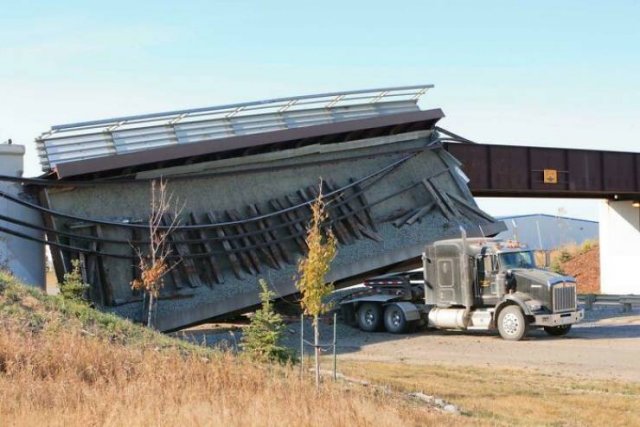 Fails With Low Bridges (27 pics)