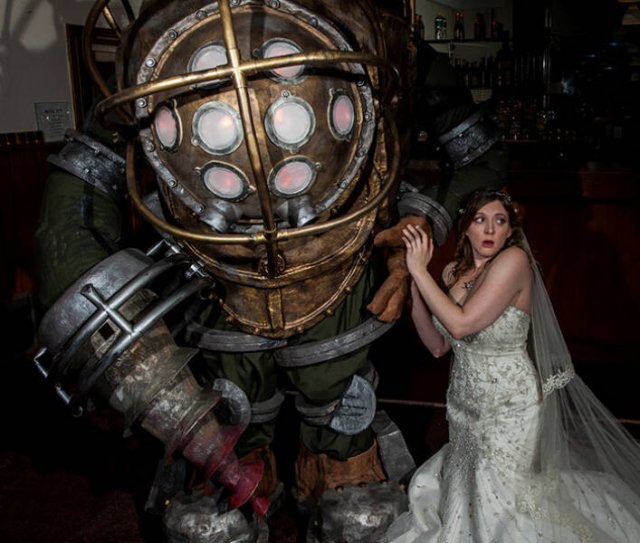 Weird And Funny Wedding Photos (40 pics)