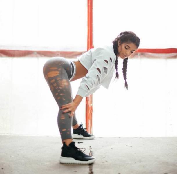 Sporty Girls (79 pics)