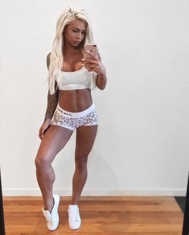 Sporty Girls (79 pics)