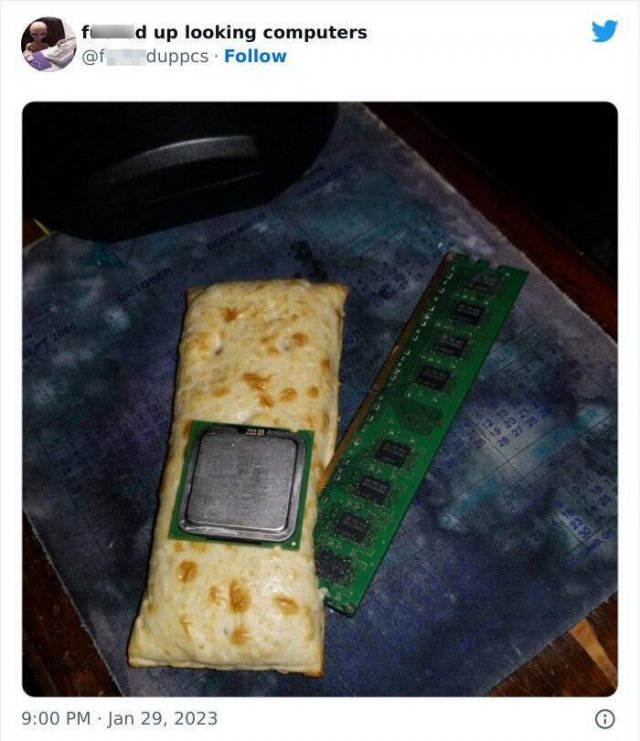 Terrible And Weird Computers (28 pics)