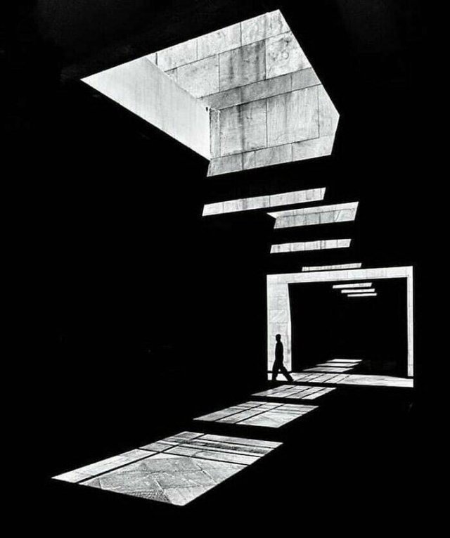 Brutal Buildings (30 pics)