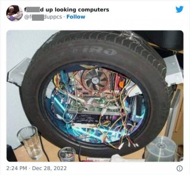 Terrible And Weird Computers (28 pics)