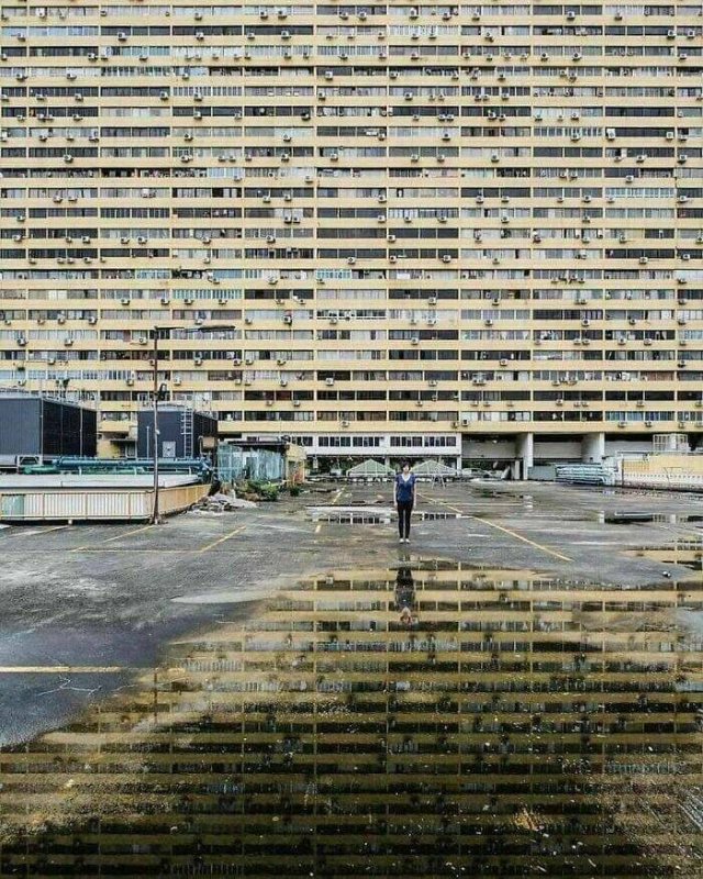 Brutal Buildings (30 pics)