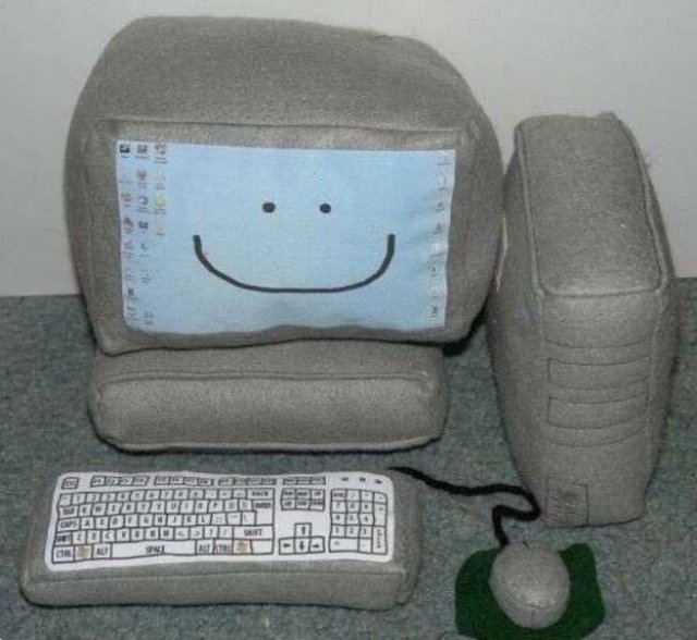 Terrible And Weird Computers (28 pics)