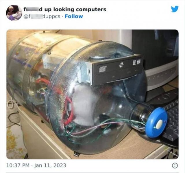 Terrible And Weird Computers (28 pics)
