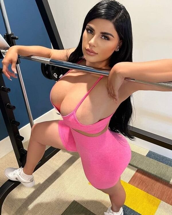 Side View (34 pics)