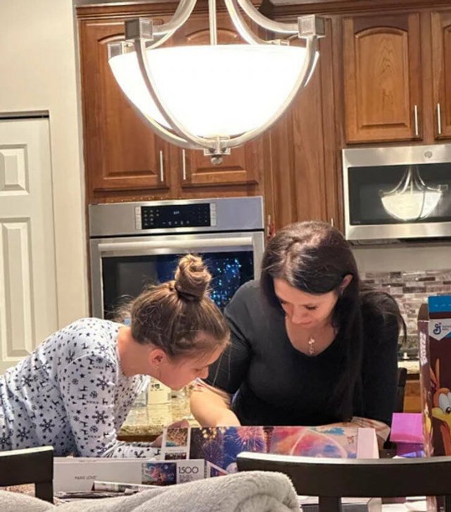 Wonderful Family Life (18 pics)