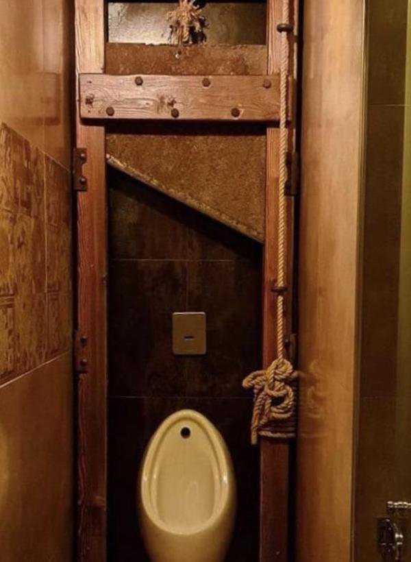 Strange Finds And Situations (32 pics)