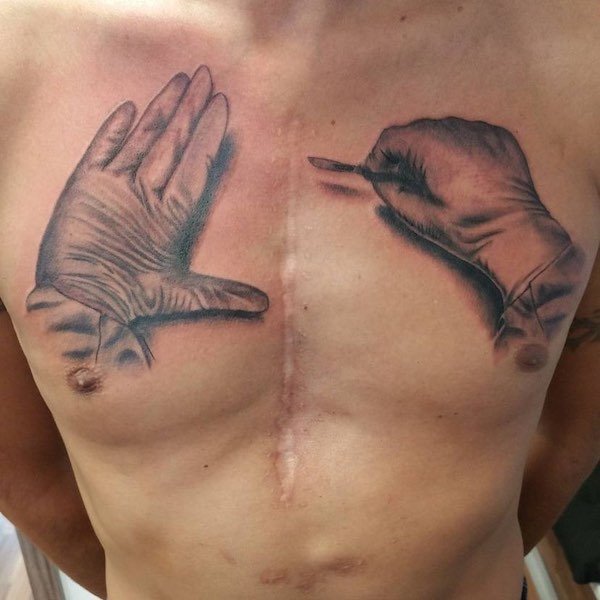 Scars And Tattoos (24 pics)