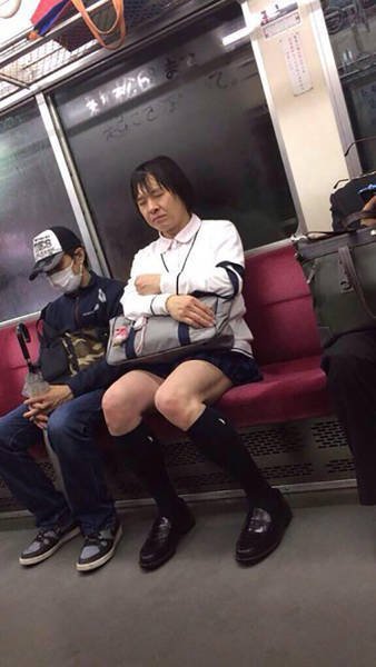 Unusual Photos From Japan (40 pics)