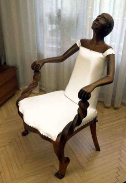What Is Going On Here? (45 pics)