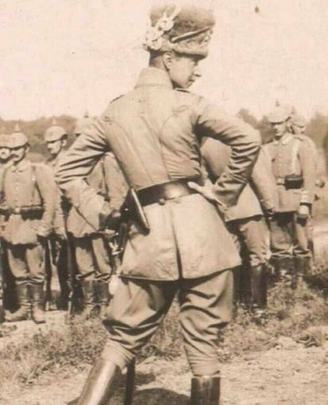 Interesting Historical Photos (35 pics)