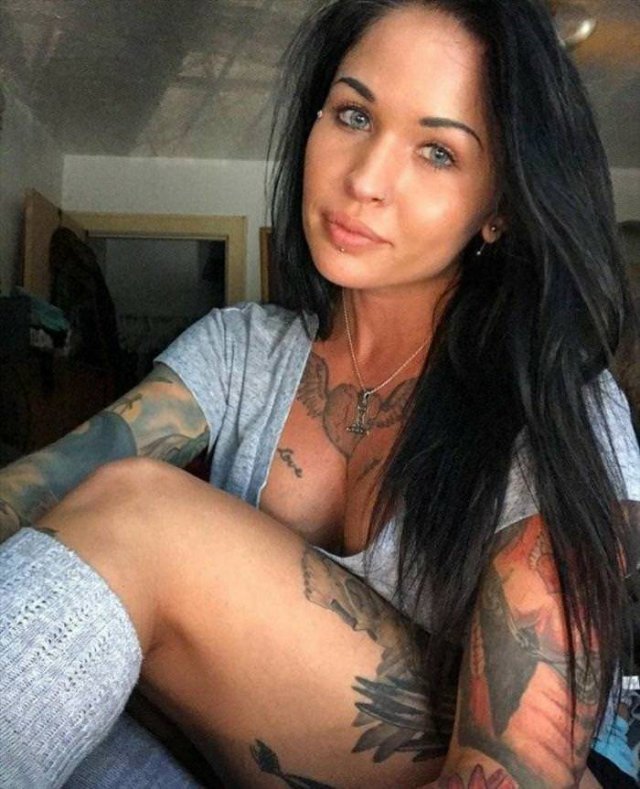 Girls With Beautiful Eyes (65 pics)