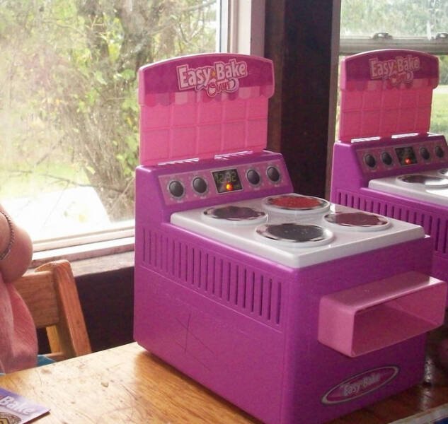 Toys From Our Childhood (24 pics)