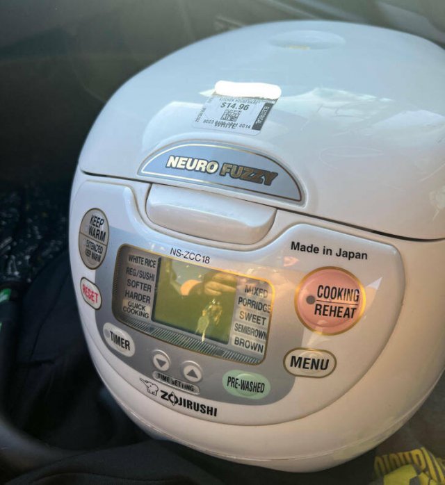 Interesting Finds In Thrift Shops (21 pics)