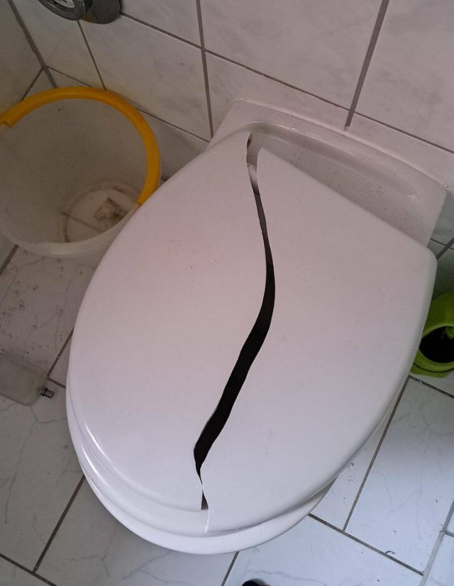 Bad Days Happen (51 pics) Bad Days Happen (51 pics)
