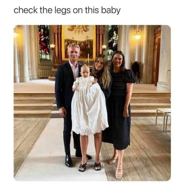 Look Twice (45 pics)