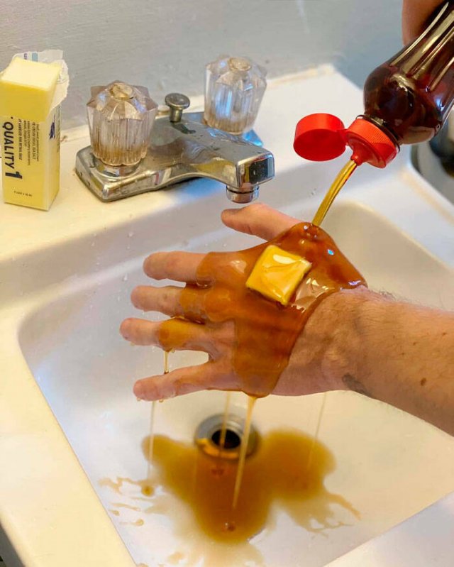 What Is Going On Here? (42 pics)