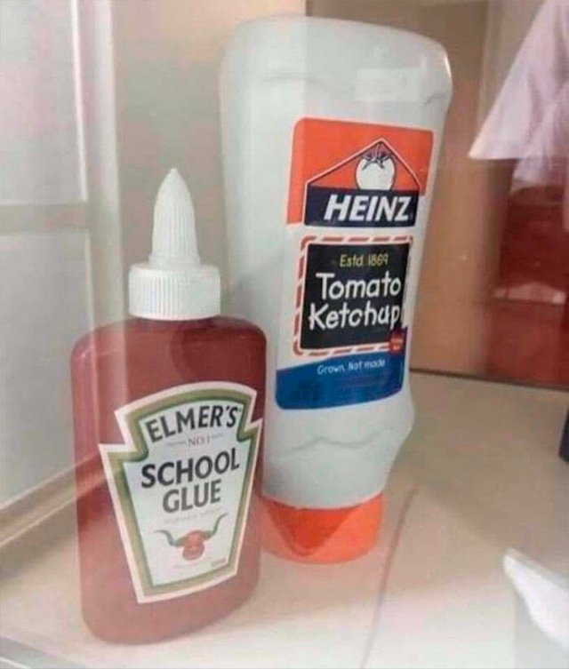 What Is Going On Here? (42 pics)