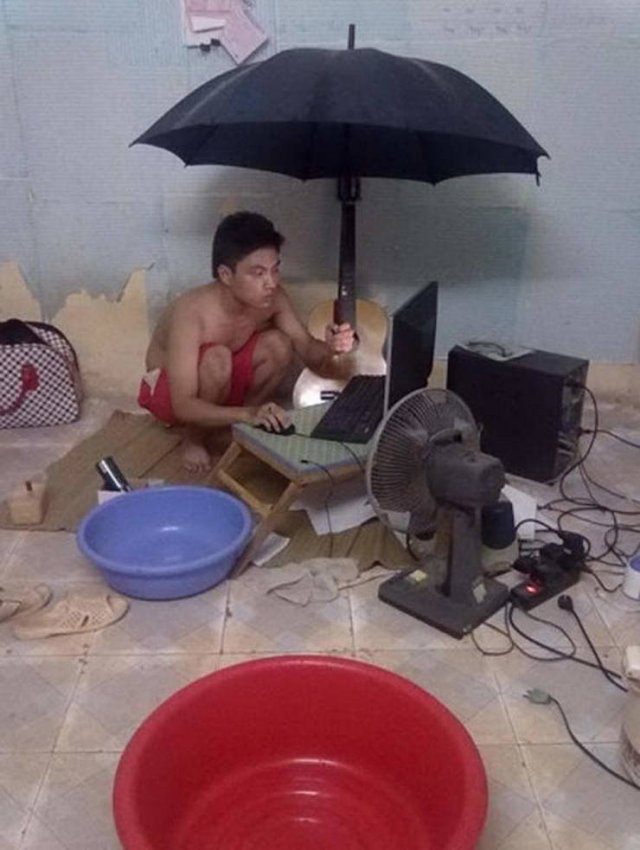 Strange Photos From Asian Countries (34 pics)