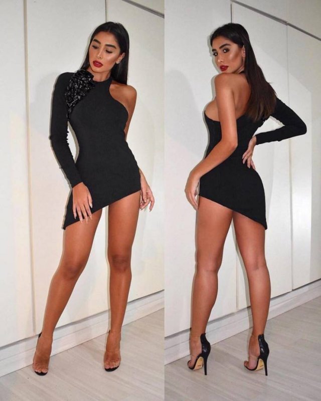 Girl In Dresses (61 pics)