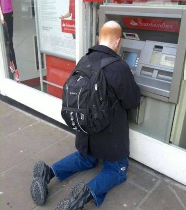What Is Going On Here? (58 pics)