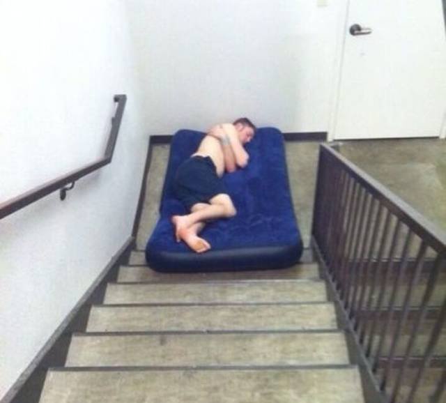 Odd Finds And Situations (49 pics)