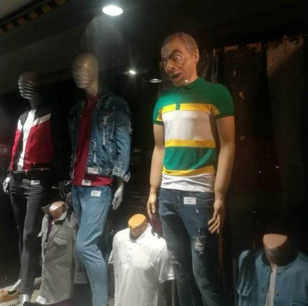 What Is Going On Here? (50 pics)