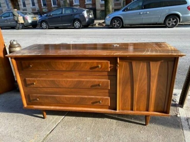 Cool Free Roadside Finds (50 pics)