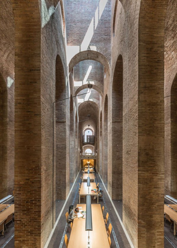 Cool Building Conversions (30 pics)
