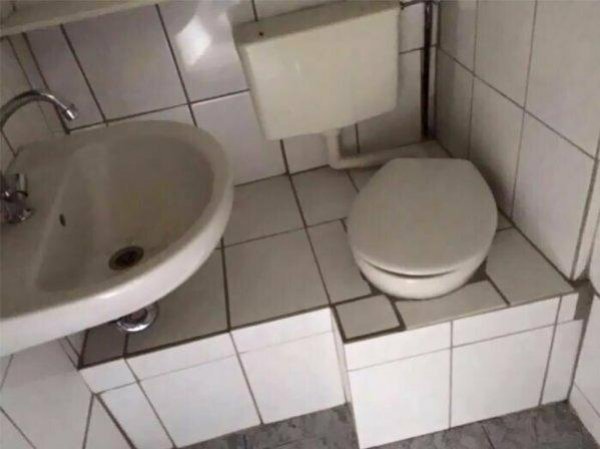 Bad Designs (20 pics)