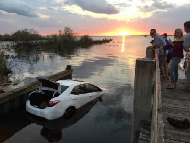 Bad Drivers (25 pics)