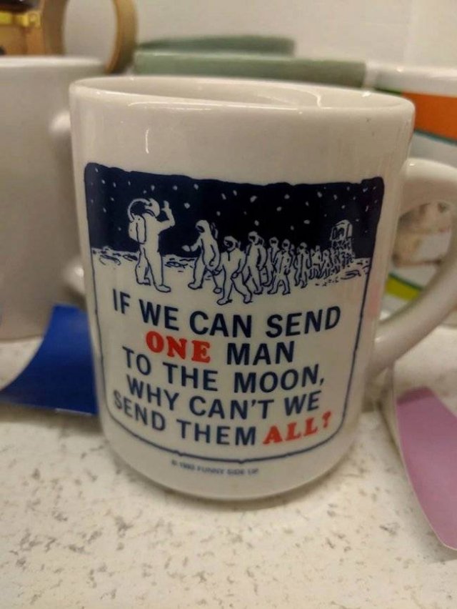 Finds In Thrift Shops (61 pics)
