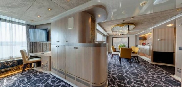 Old Cruise Liner Transformed Into A Floating Residential Building (25 pics)