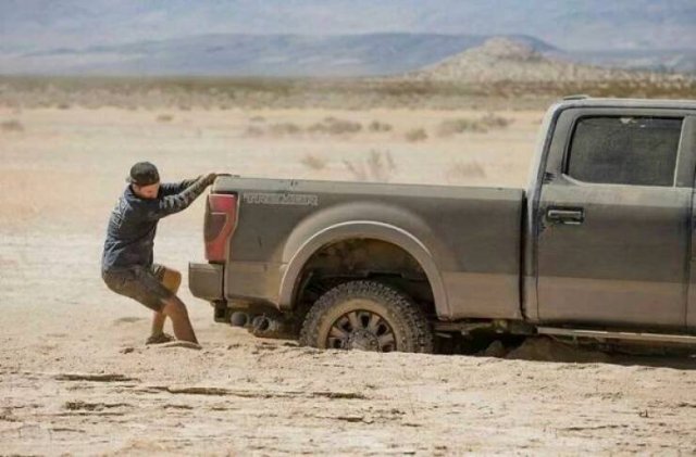 Bad Days Happen (33 pics)