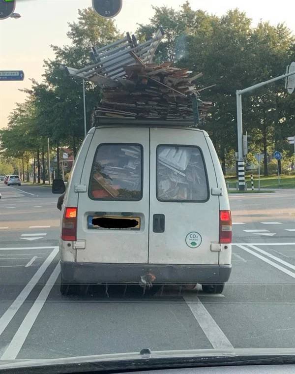 Bad Drivers (25 pics)