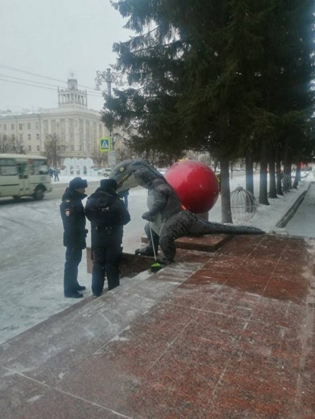 Strange Photos From Russia (40 pics)