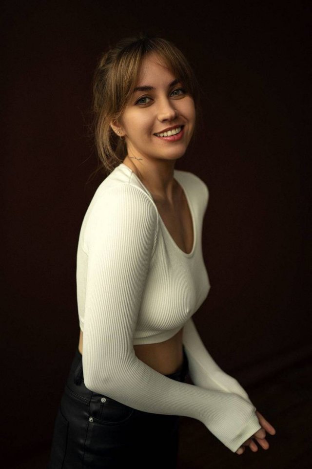 Braless Girls (51 pics)