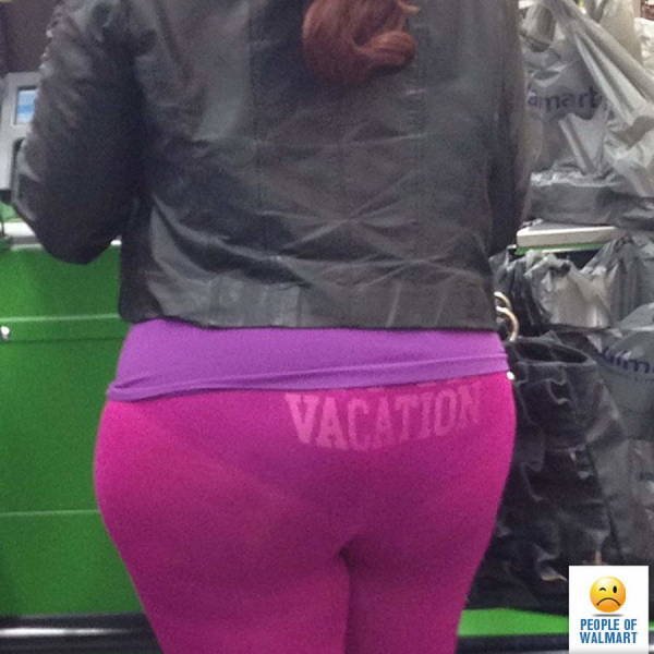 Strange People In Stores (38 pics)