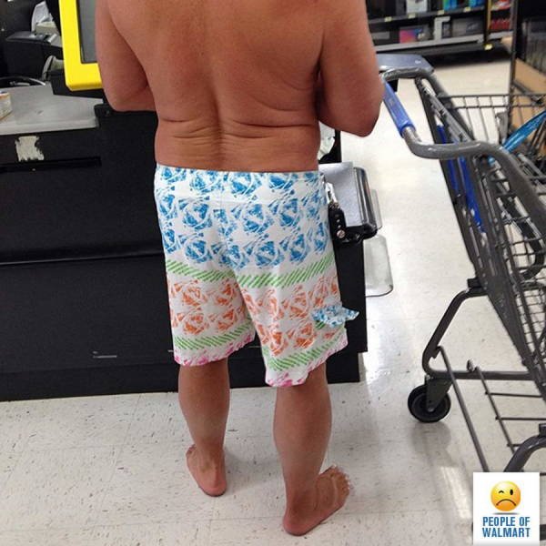 Strange People In Stores (38 pics)
