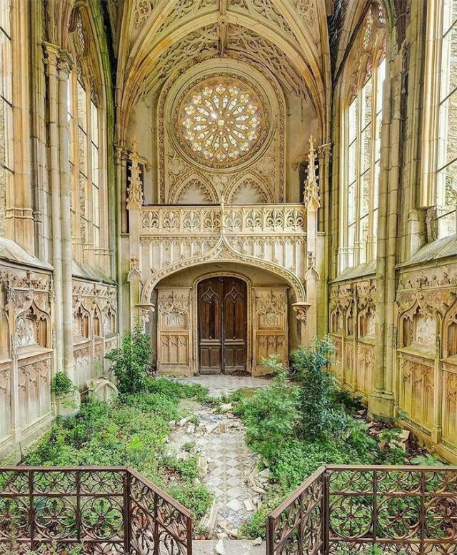 Abandoned Treasures (38 pics)